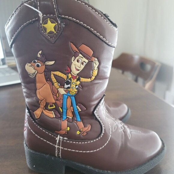 Disney/Pixar Toy Story Woody Kid's Boots Size 6 Kids - Picture 4 of 12